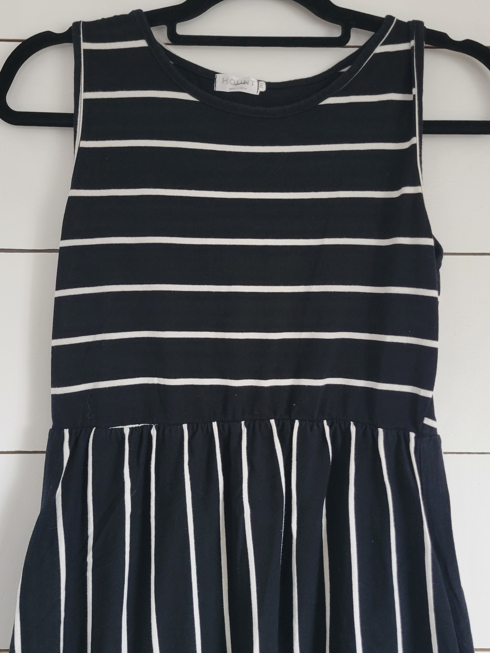 Hount Black and White Striped Sleeveless Dress With Pockets Size Medium